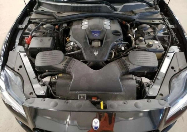 Maserati Quattroporte cena 289000 przebieg: 55369, rok produkcji 2022 z Ozimek małe 56